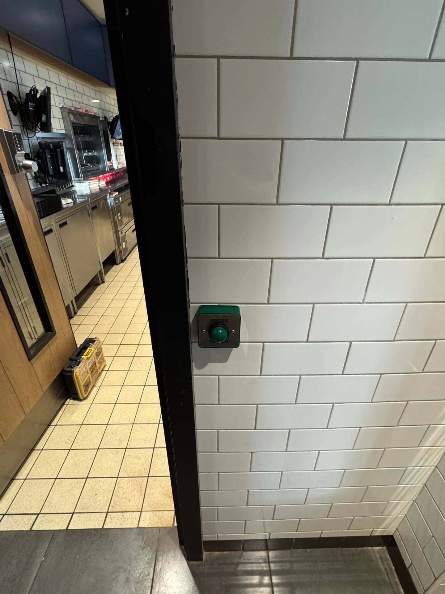 KFC Wythenshawe - Beech Security
