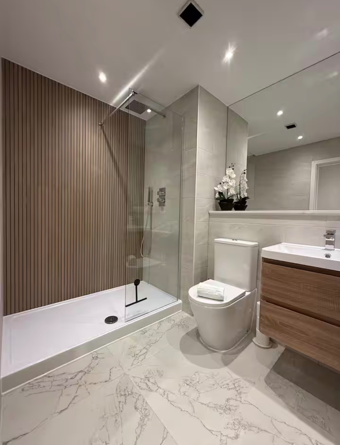 Bathroom lighting - Bowen electrical