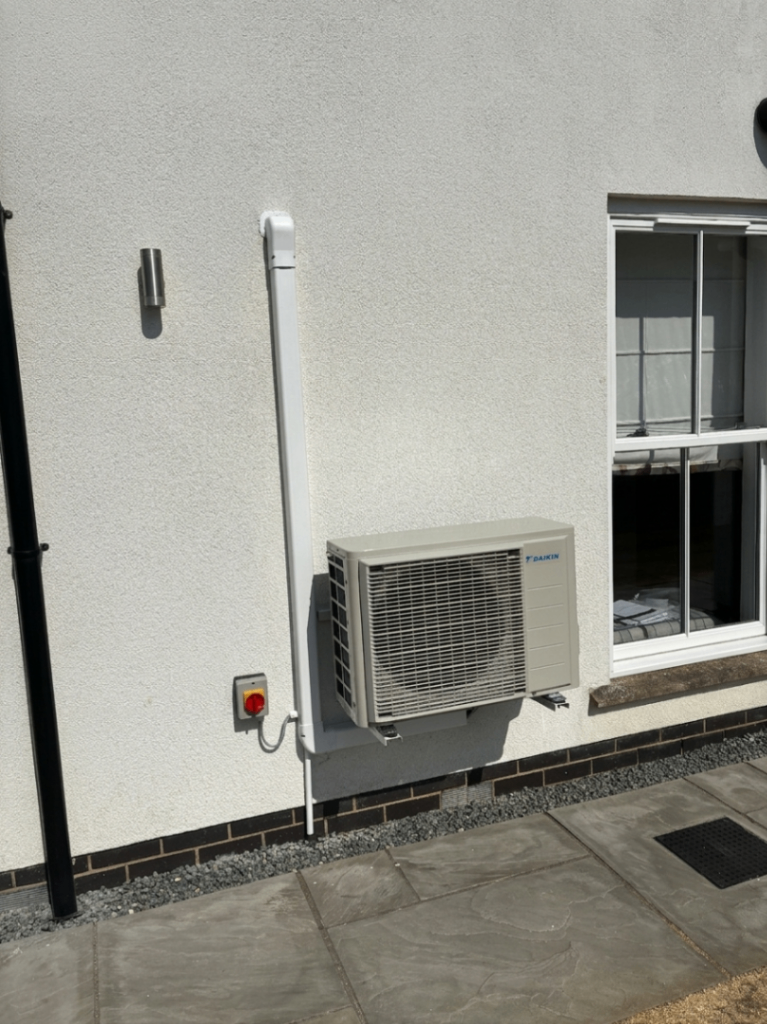 Air conditioning - Heat Source Innovation