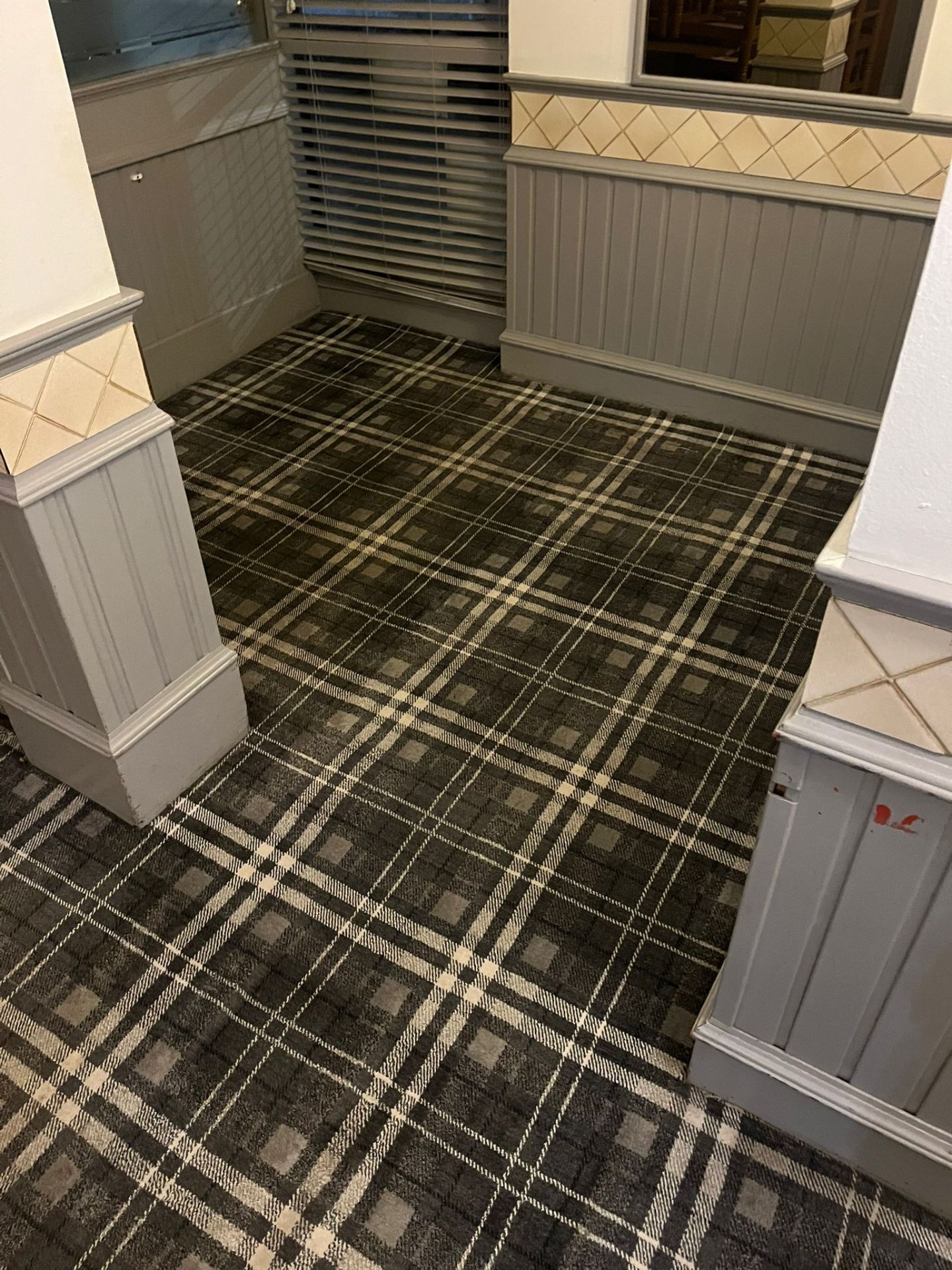 Cleaning a patterned carpet in a seating area - Frosty Enterprises Ltd t/a Frostys Cleaning Services