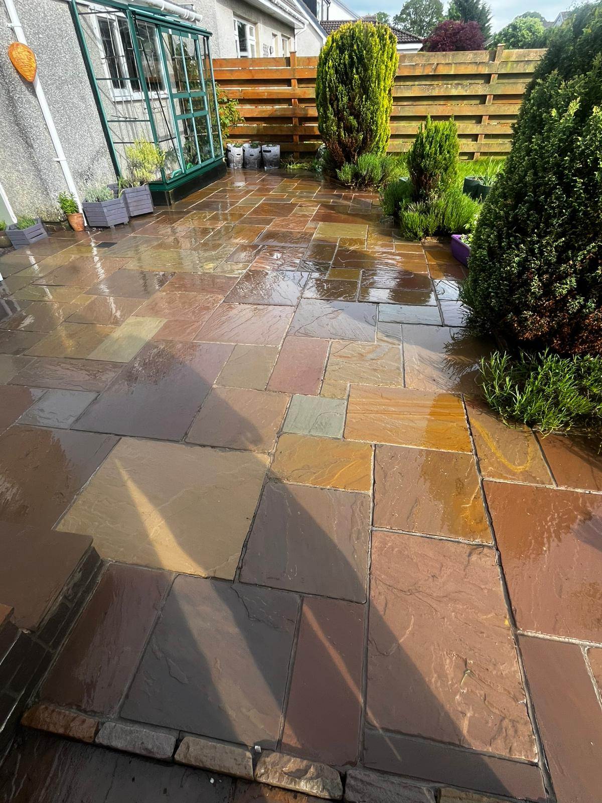 Softwashing a conservatory patio - Frosty Enterprises Ltd t/a Frostys Cleaning Services
