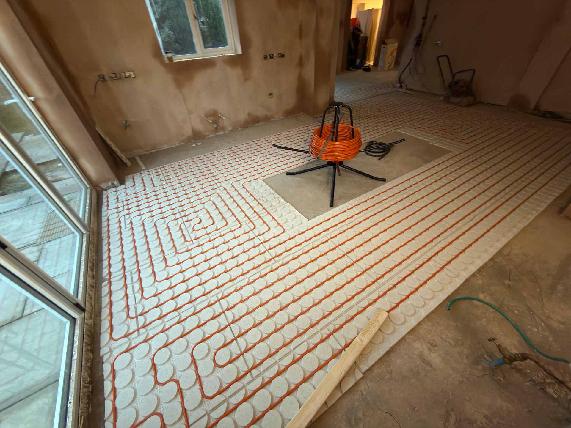 What's under the floor? - #heat