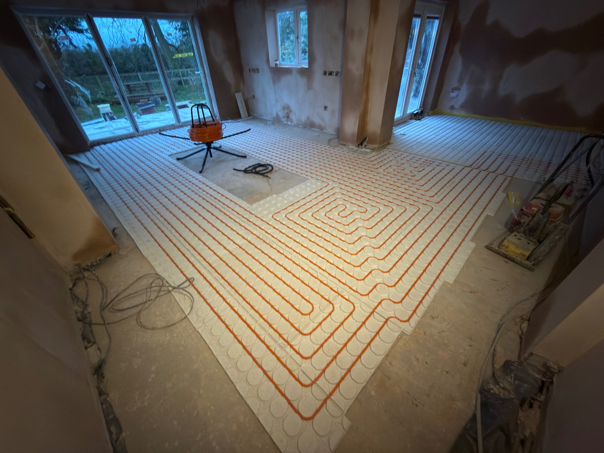 What's under the floor? - #heat