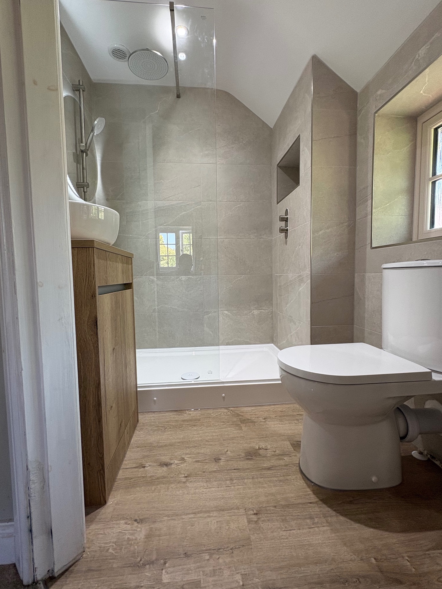 Ensuite Installation  - Mint Plumbing And Bathrooms