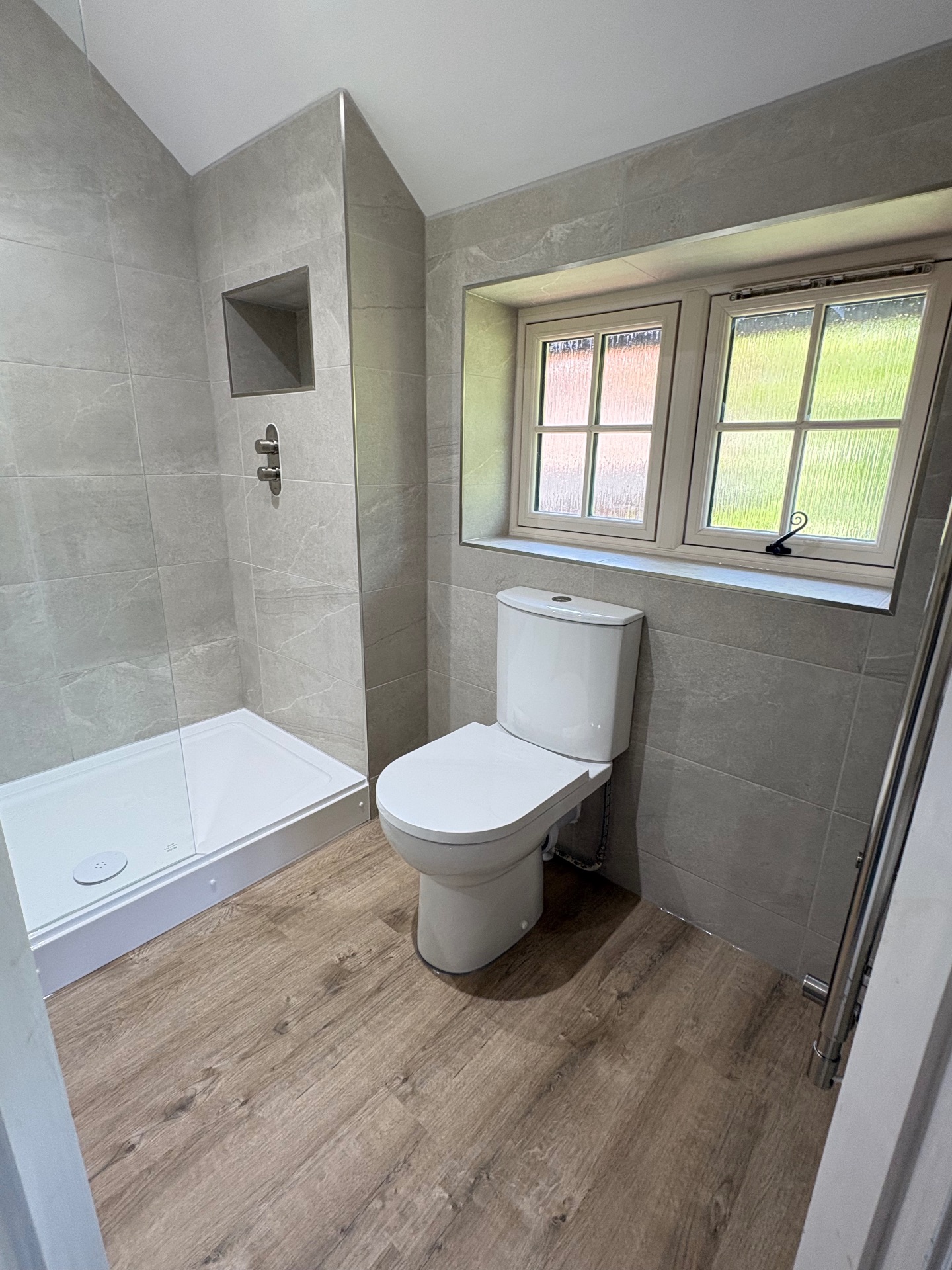 Ensuite Installation  - Mint Plumbing And Bathrooms